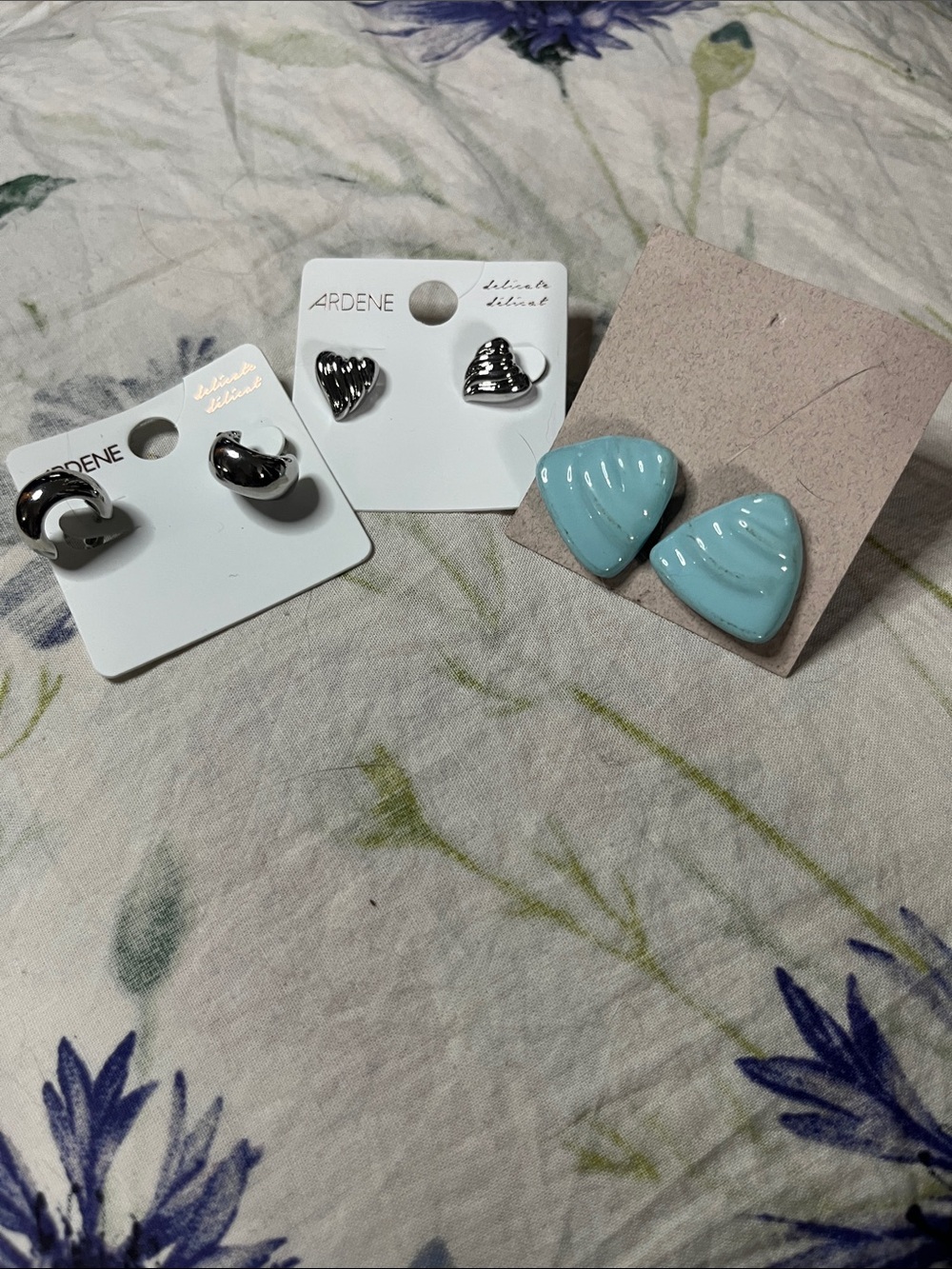 3 Pair Earring Bundle – Ardene Silver Studs, Huggies & Blue Triangle Earrings ✨